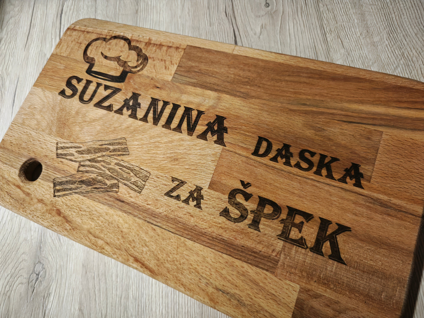 Personalizirana kuhinjska daska za rezanje najfinijih  namirnica