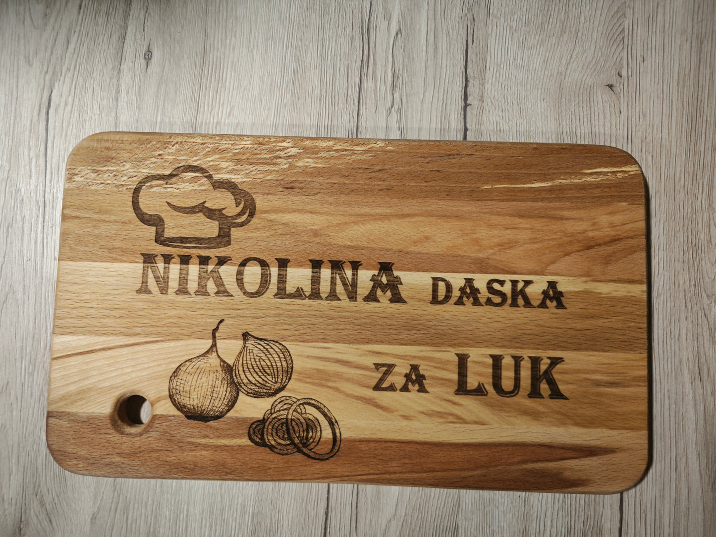Personalizirana kuhinjska daska za rezanje najfinijih  namirnica
