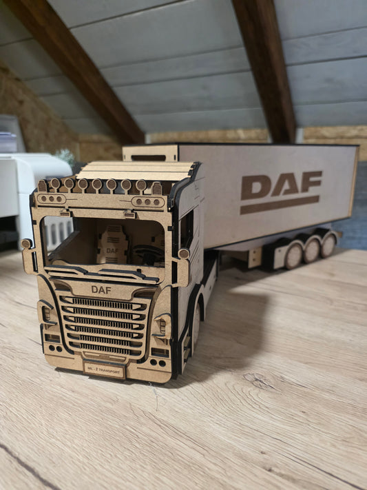 Personalizirani kamion s prikolicom za bocu pića – unikatni poklon