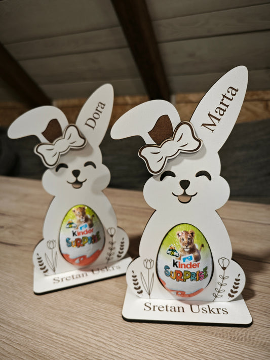 Personalizirani uskrsni zeko stalak za Kinder jaje – poklon za djecu
